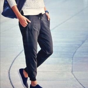 Athleta Black Joggers Size 10